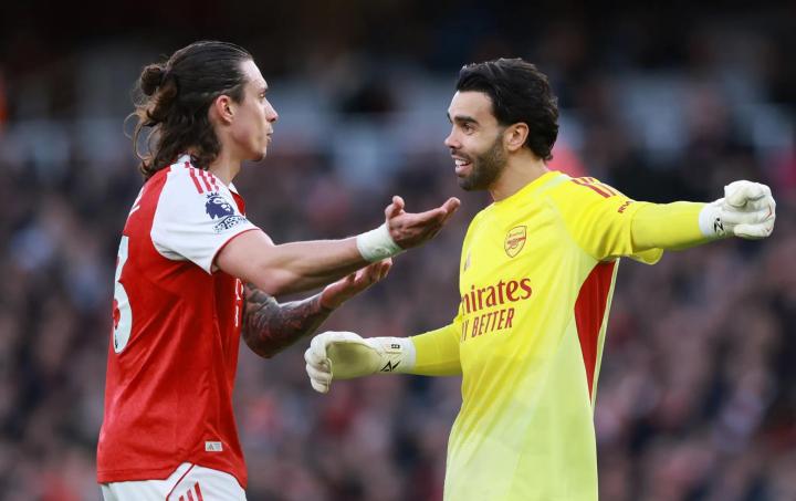  卡拉菲奥里门前惊艳一挡，蝎子摆尾化解危机；枪手球迷直呼值得纪念。 体育新闻 卡拉菲奥里门前惊艳一挡，蝎子摆尾化解危机；枪手球迷直呼值得纪念。 体育新闻