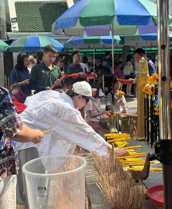  别迷信“完美家庭”：明星光环下的真实生活逻辑 情感心理