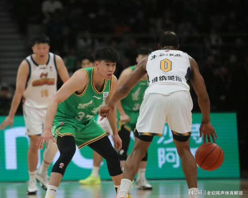  排名跌至第11名？辽篮如何通过调整阵容重回季后赛前列 体育新闻