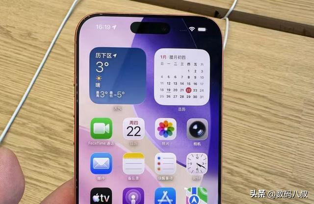 iPhone 18 Pro技术解析:灵动岛缩小35%背后的工艺革命与性能飞跃 手机评测