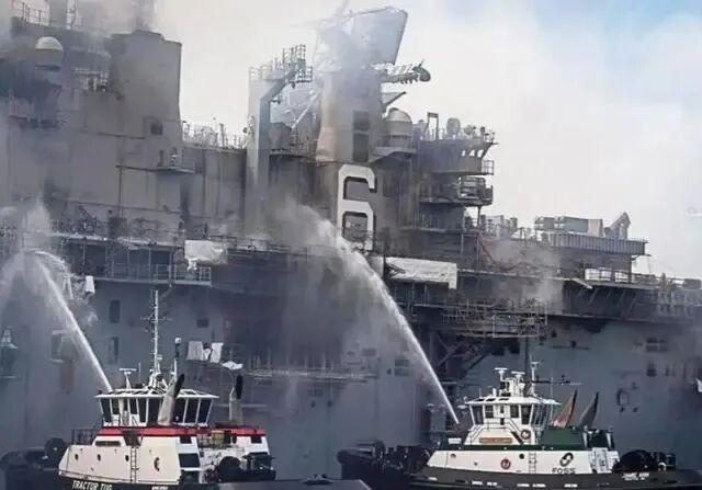从烘干机到30小时闷烧：福特号航母事故的技术复盘与深层警示