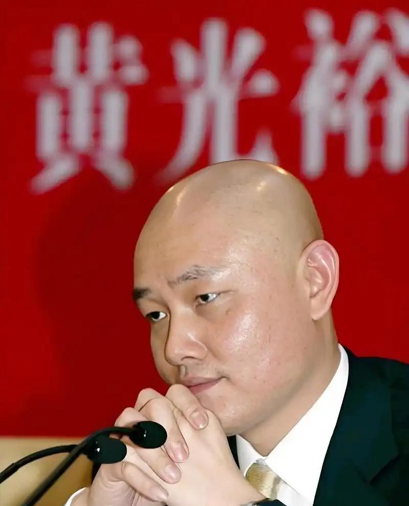  【深度复盘】从白手起家到阶下囚：三位华人首富的贪婪之路与监管启示 股票财经